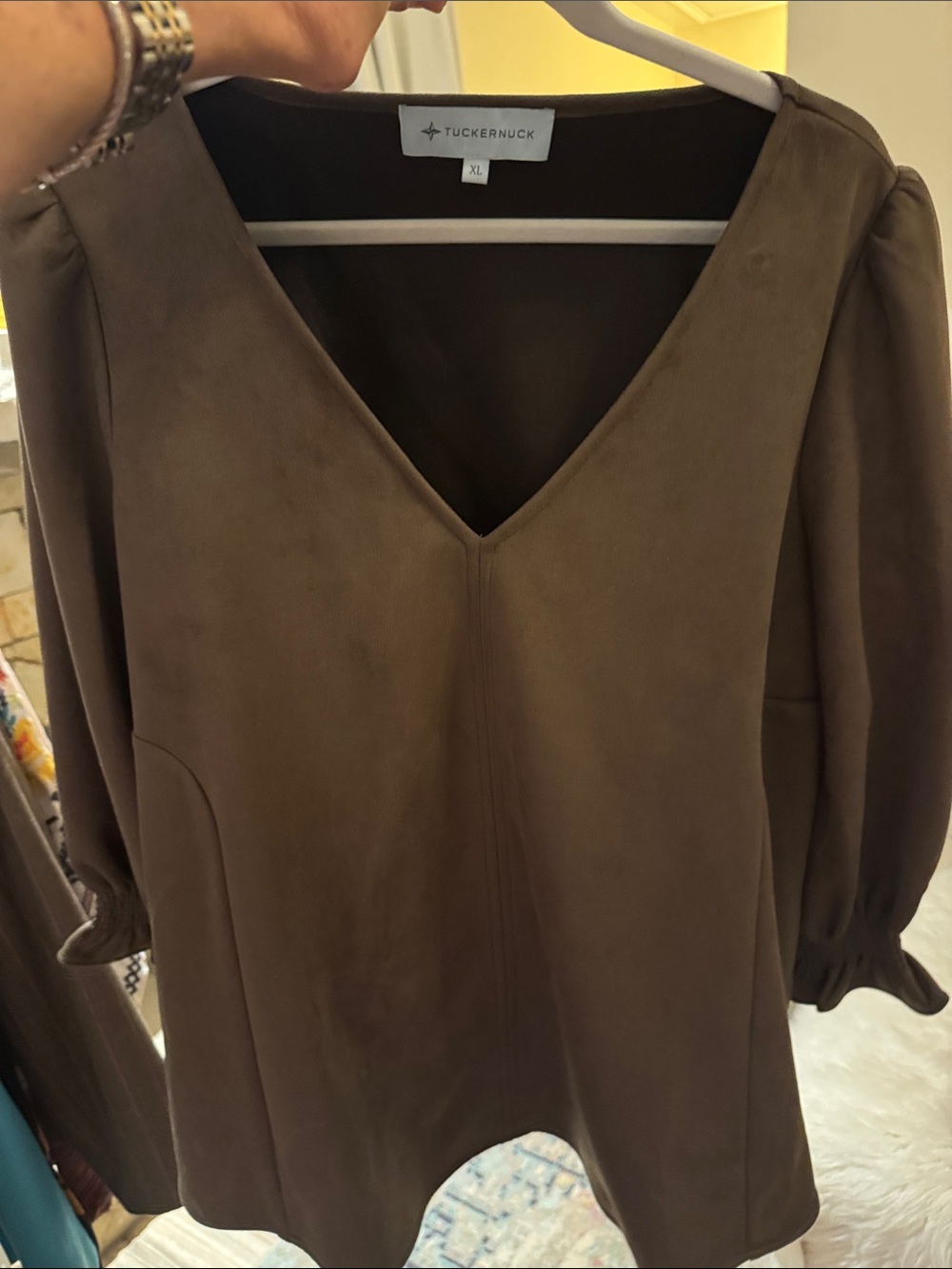 Tuckernut suede top NWOT